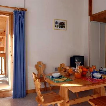 Hotel La Claree 2*